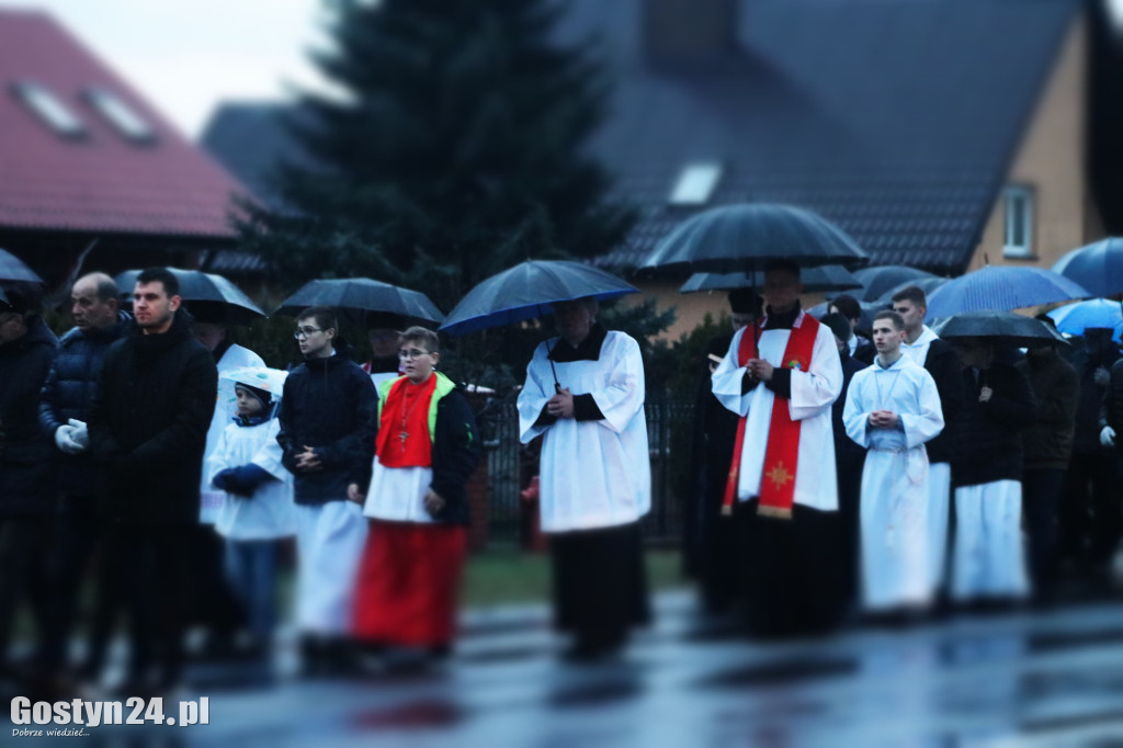 Gostyńska Droga Krzyżowa i nowy krzyż przy obwodnicy