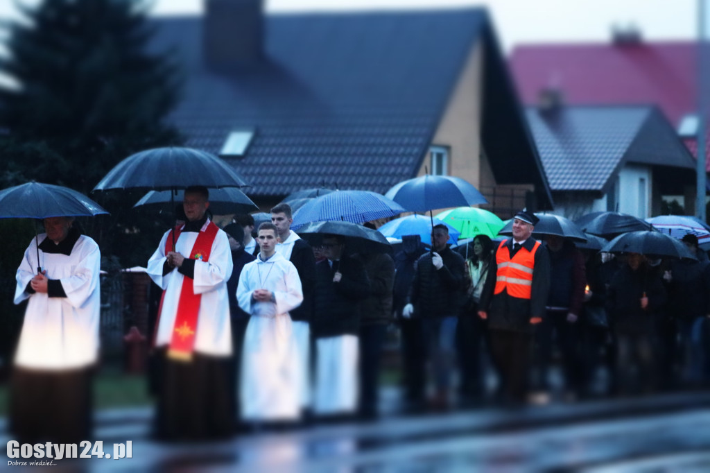 Gostyńska Droga Krzyżowa i nowy krzyż przy obwodnicy