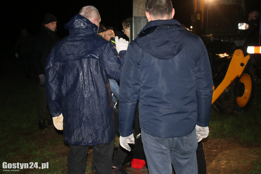 Gostyńska Droga Krzyżowa i nowy krzyż przy obwodnicy