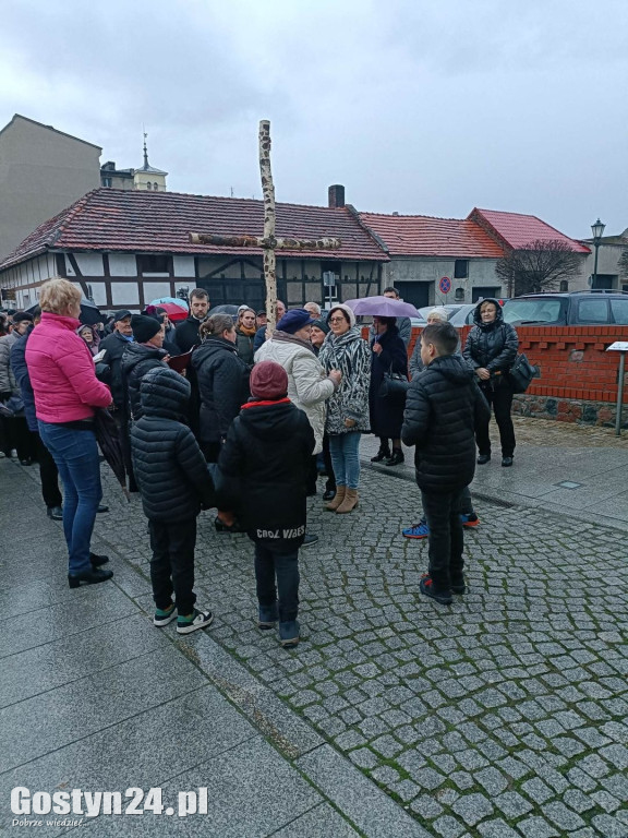 Droga Krzyżowa ulicami Ponieca