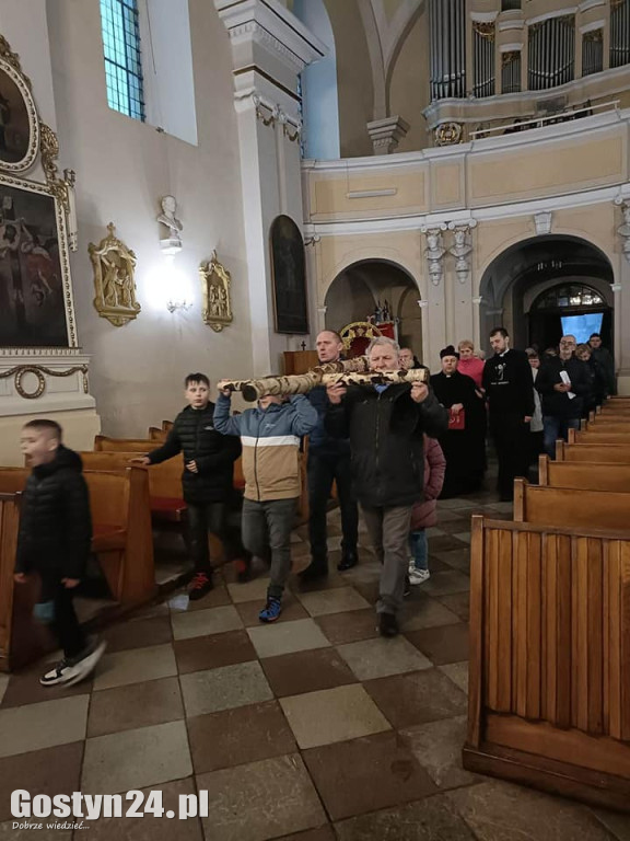 Droga Krzyżowa ulicami Ponieca