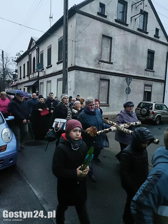 Droga Krzyżowa ulicami Ponieca