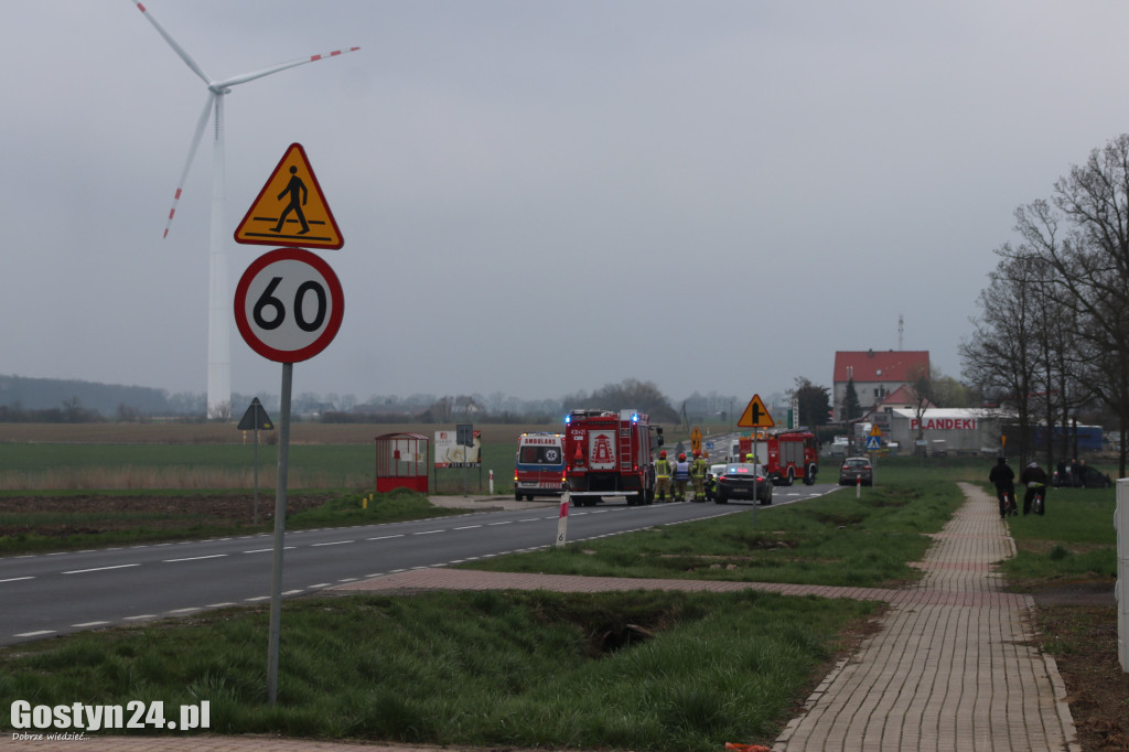 Zdarzenie drogowe na DW434 w Kuczynie