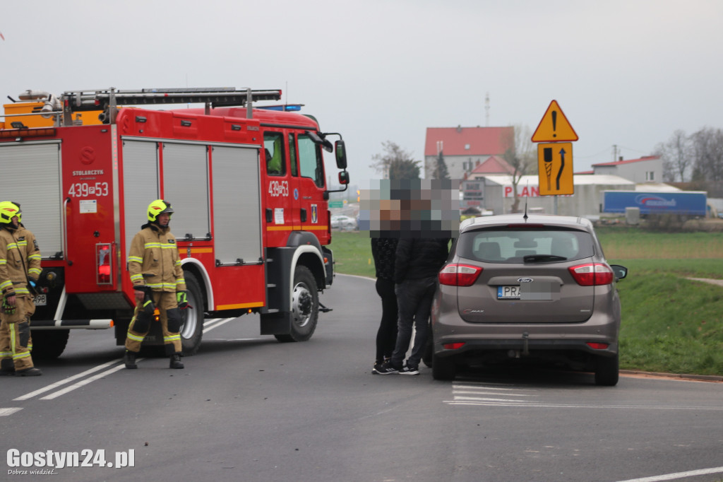 Zdarzenie drogowe na DW434 w Kuczynie
