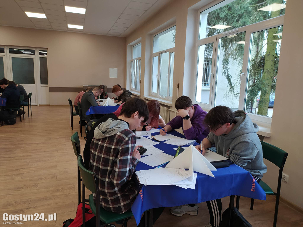  Powiatowy Konkurs Matematyczny w ZSZ Gostyń