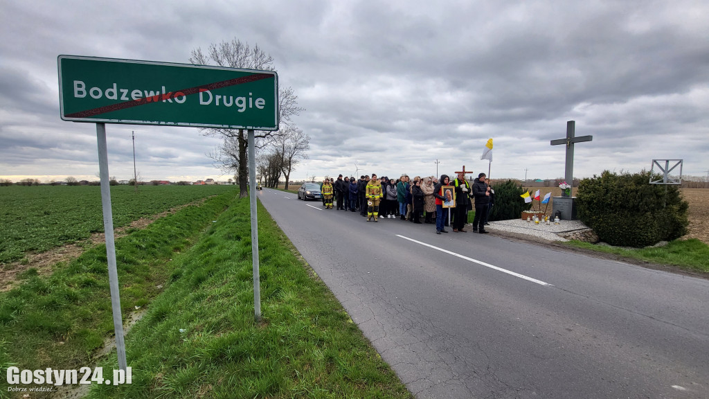 Marsz w obronie Jana Pawła II w Bodzewku Drugim