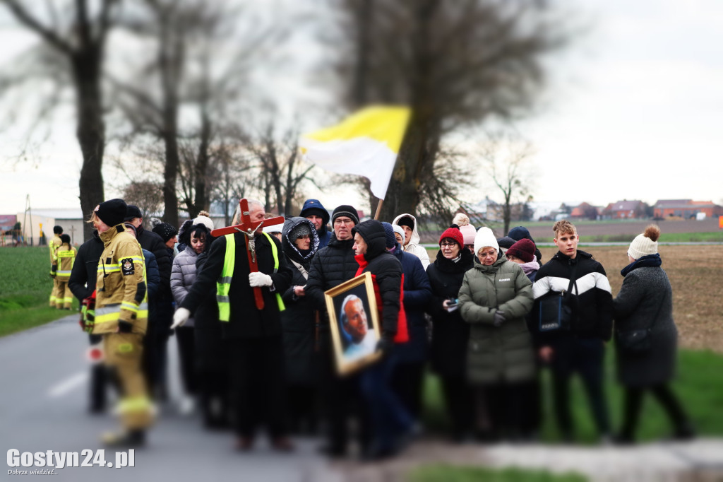 Marsz w obronie Jana Pawła II w Bodzewku Drugim