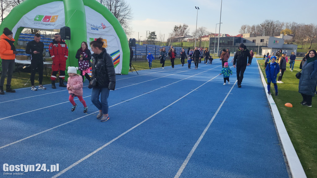 Biega Zająca na gostyńskim stadionie