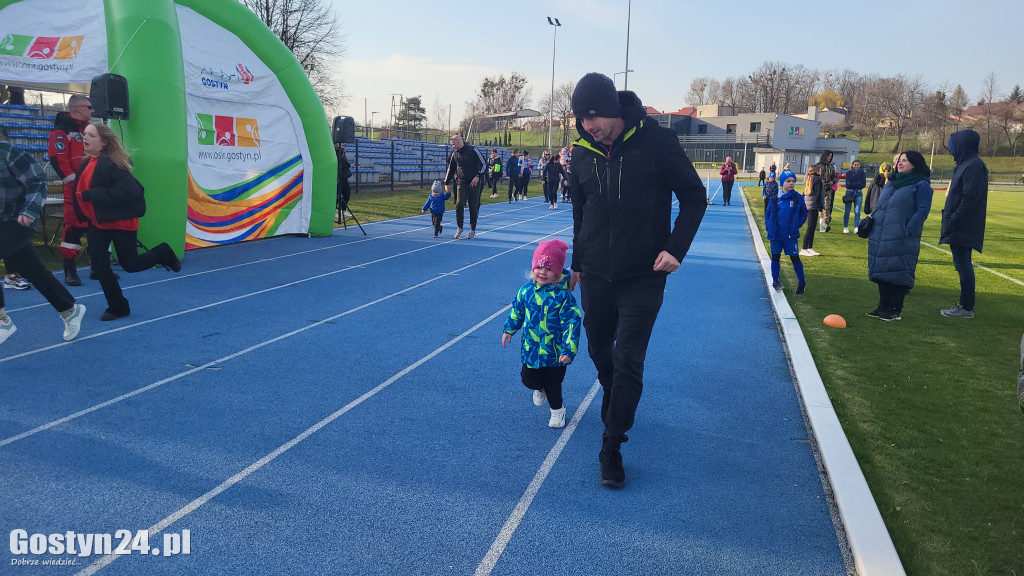 Biega Zająca na gostyńskim stadionie