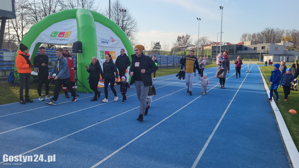 Biega Zająca na gostyńskim stadionie