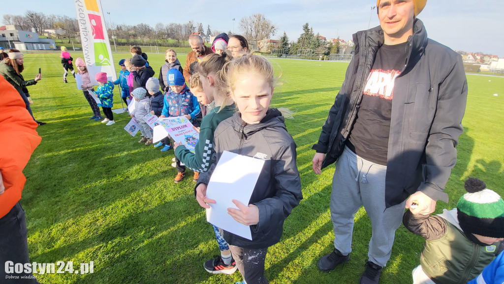 Biega Zająca na gostyńskim stadionie