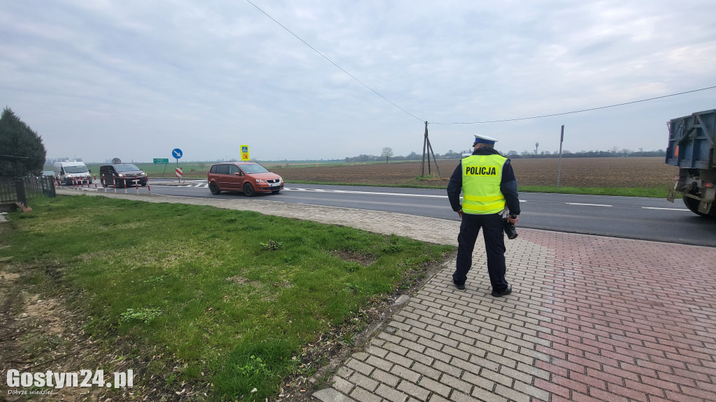 Częstowali kierowców plasterkami cytryny za duża prędkość
