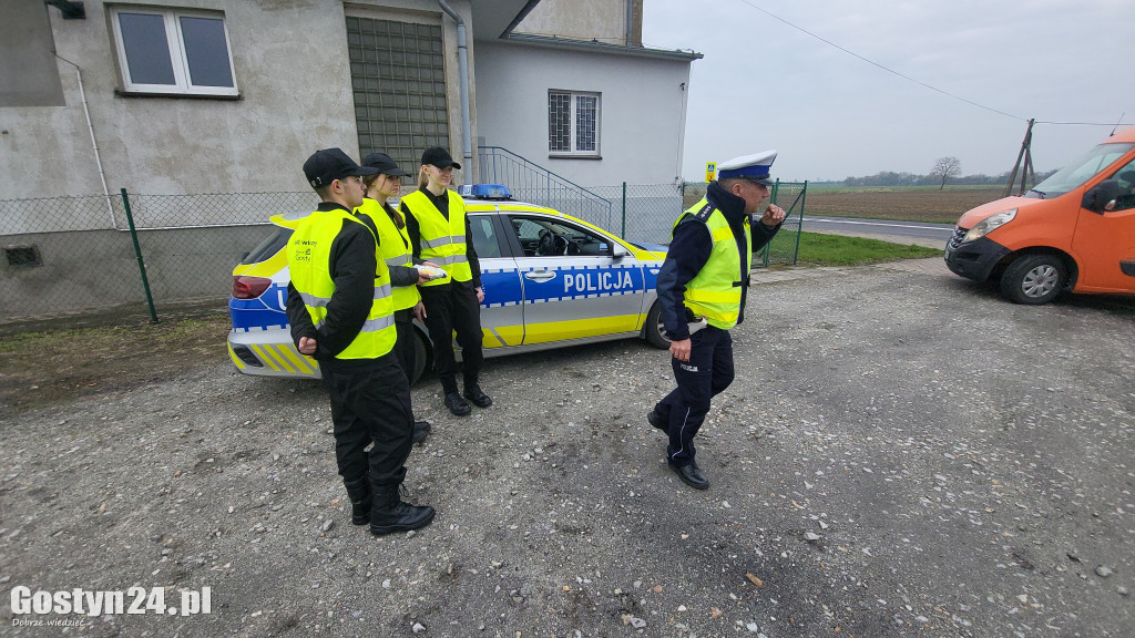 Częstowali kierowców plasterkami cytryny za duża prędkość