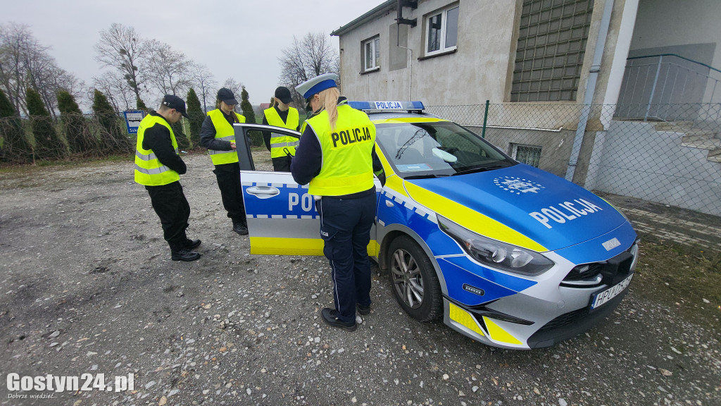 Częstowali kierowców plasterkami cytryny za duża prędkość