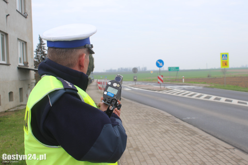 Częstowali kierowców plasterkami cytryny za duża prędkość