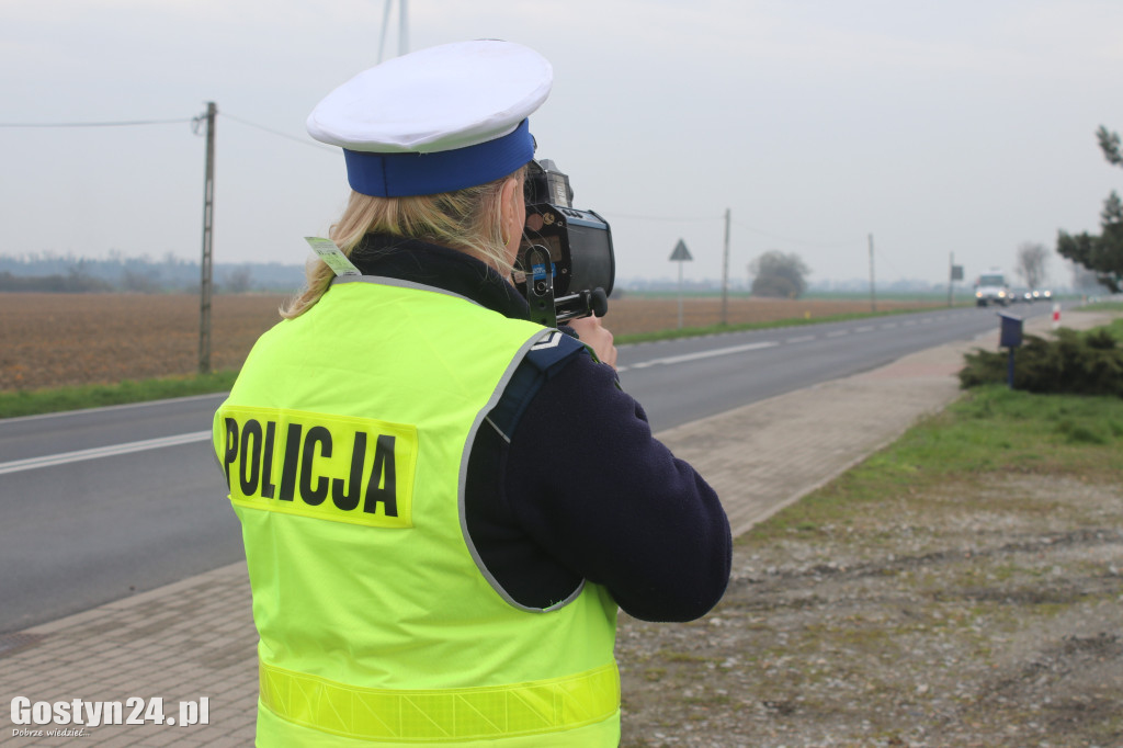 Częstowali kierowców plasterkami cytryny za duża prędkość