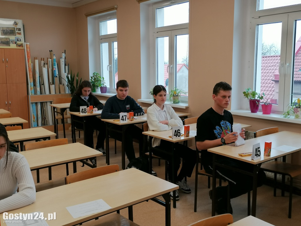Konkurs Matematyczno-Przyrodniczy w ZSOiZ w Pogorzeli