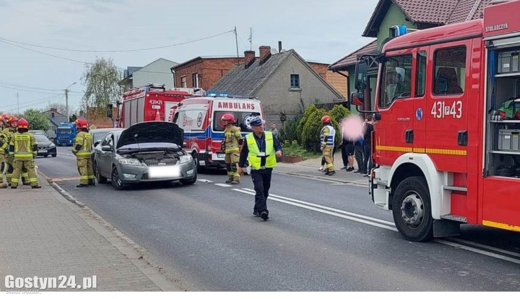 Zderzenie dwóch samochodów w Kunowie