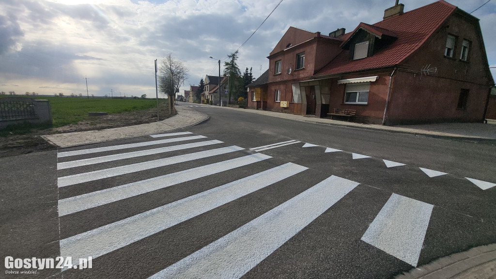 Remont ul. Drzęczewskiej i drogi w Drzęczewie Drugim
