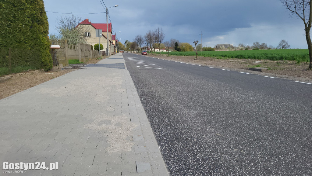 Remont ul. Drzęczewskiej i drogi w Drzęczewie Drugim
