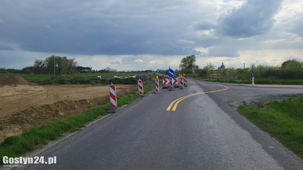 Remont ul. Drzęczewskiej i drogi w Drzęczewie Drugim