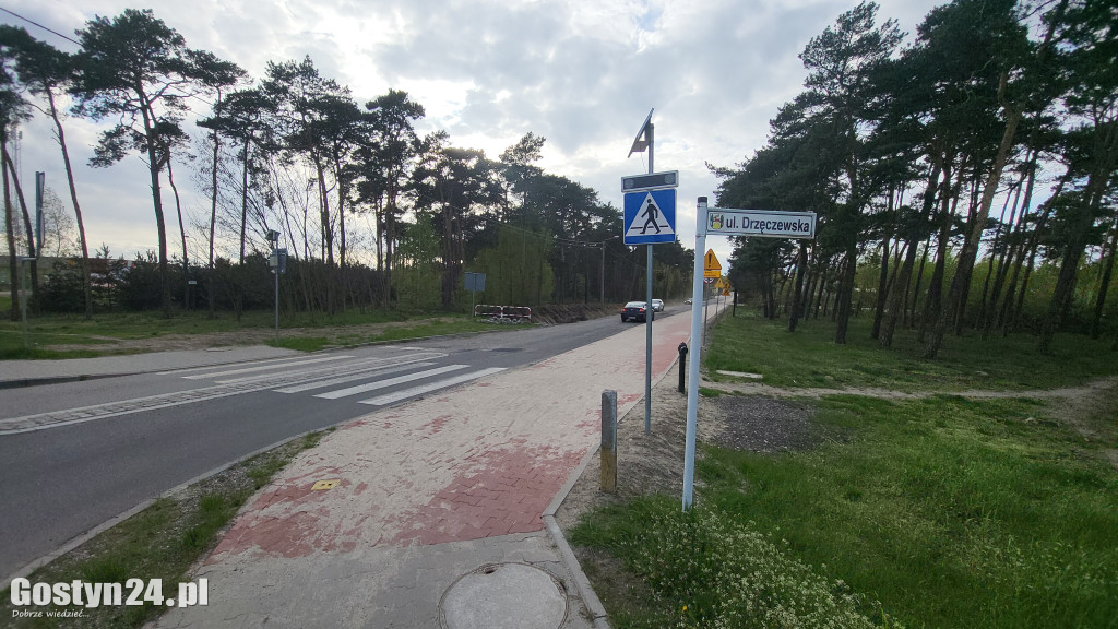 Remont ul. Drzęczewskiej i drogi w Drzęczewie Drugim