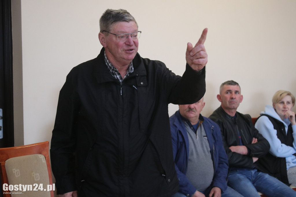 Spotkanie rolników z wiceprezesem Spółdzielni Mleczarskiej