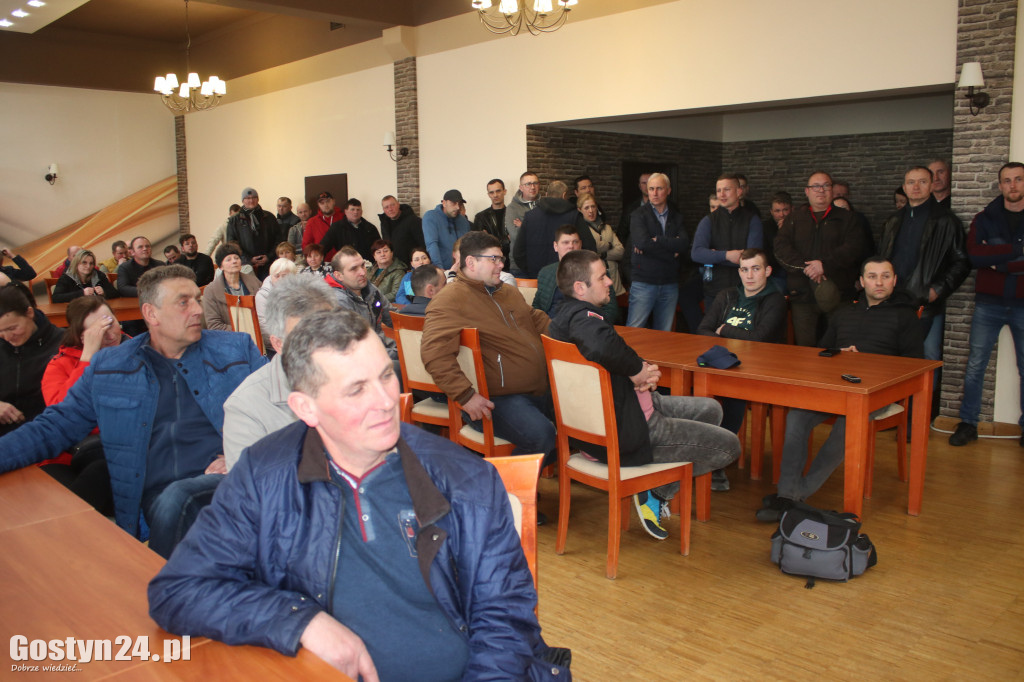 Spotkanie rolników z wiceprezesem Spółdzielni Mleczarskiej