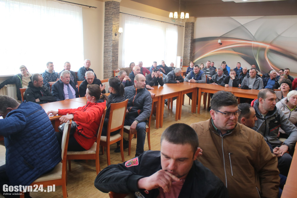 Spotkanie rolników z wiceprezesem Spółdzielni Mleczarskiej