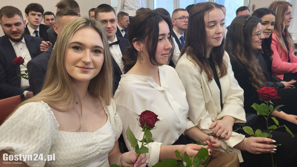 Absolwenci ZSZ odebrali świadectwa