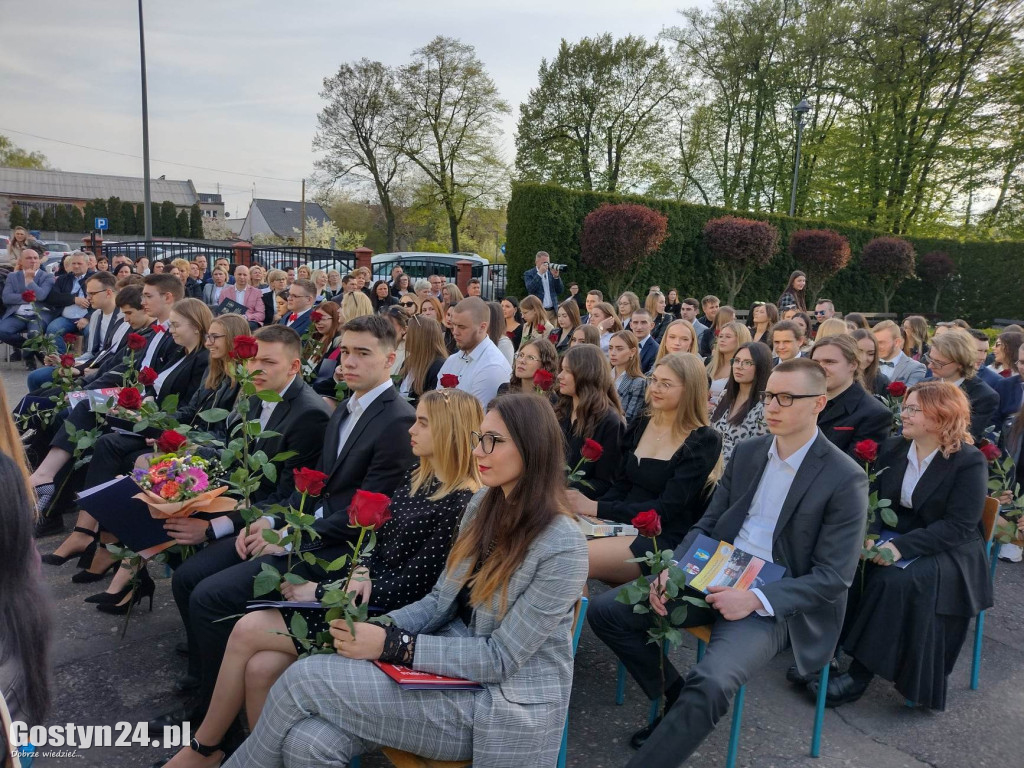 Zakończenie roku maturzystów ZSOiZ w Krobi