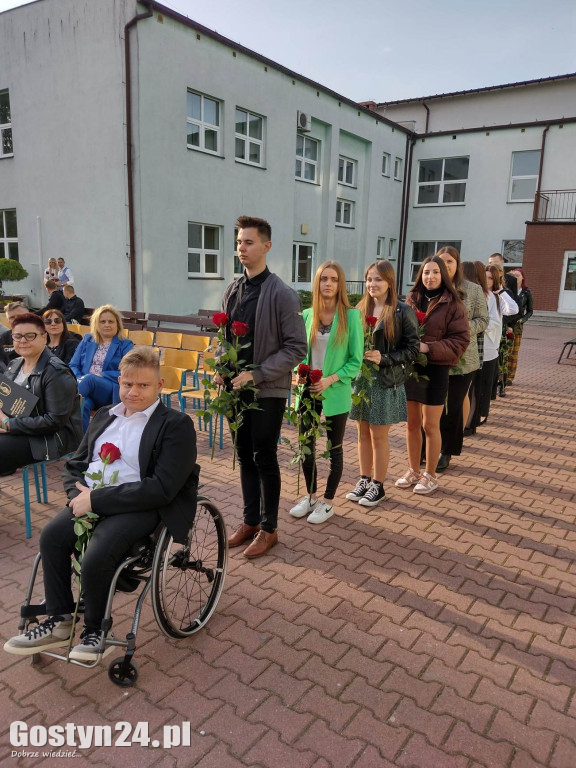 Zakończenie roku maturzystów ZSOiZ w Krobi