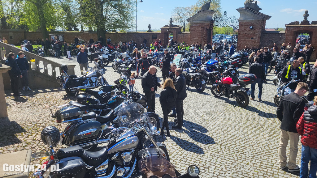 Rozpoczęcie sezonu motocyklowego na Świętej Górze