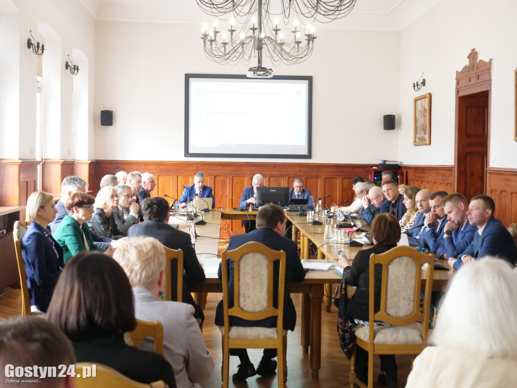 Protest mieszkańców na sesji Rady Miejskiej Gostynia