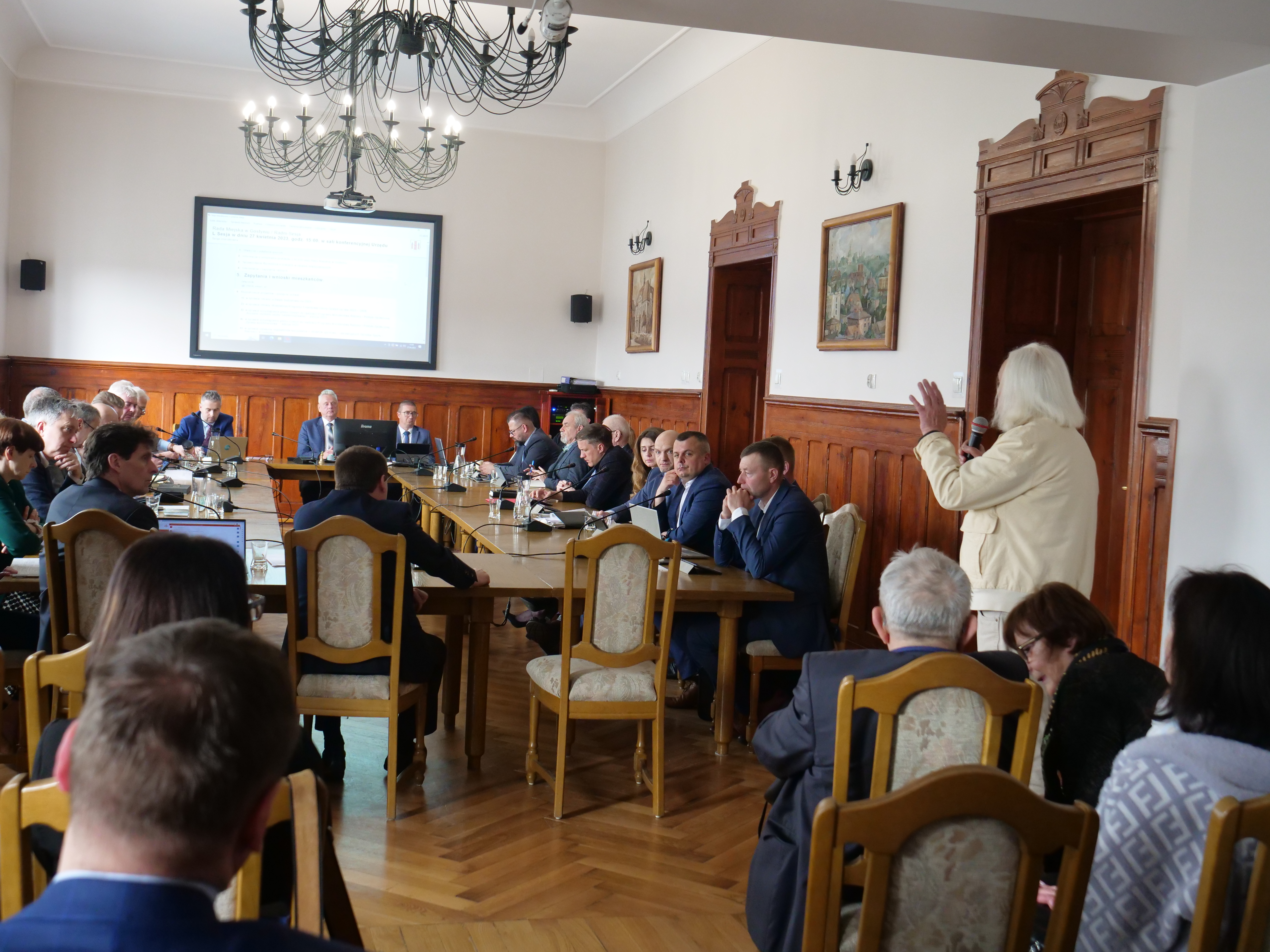 Protest mieszkańców na sesji Rady Miejskiej Gostynia