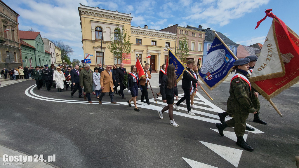 Obchody Konstytucji 3-go Maja na rynku w Krobi