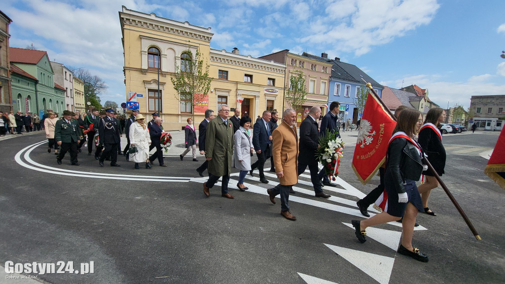 Obchody Konstytucji 3-go Maja na rynku w Krobi