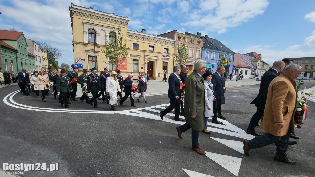 Obchody Konstytucji 3-go Maja na rynku w Krobi