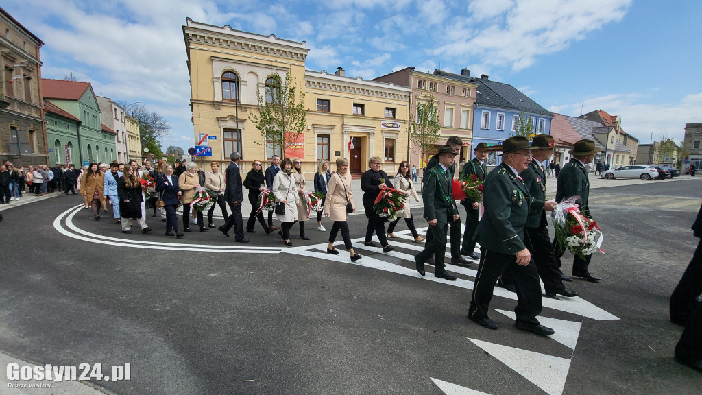 Obchody Konstytucji 3-go Maja na rynku w Krobi