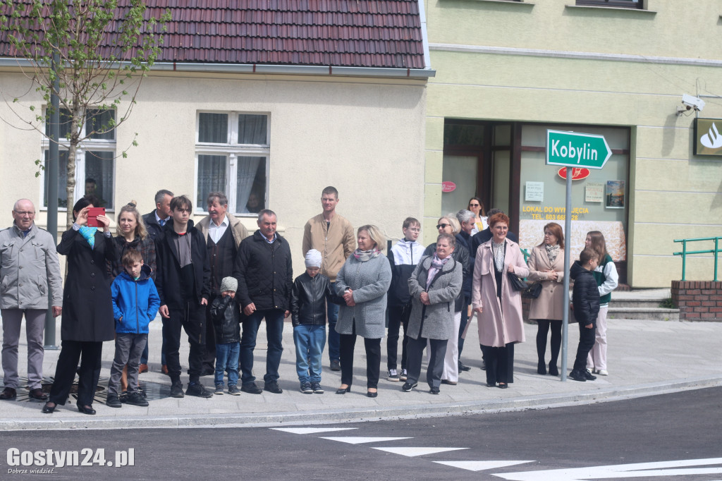 Obchody Konstytucji 3-go Maja na rynku w Krobi