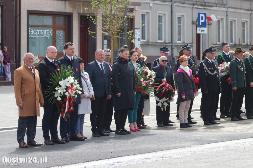 Obchody Konstytucji 3-go Maja na rynku w Krobi