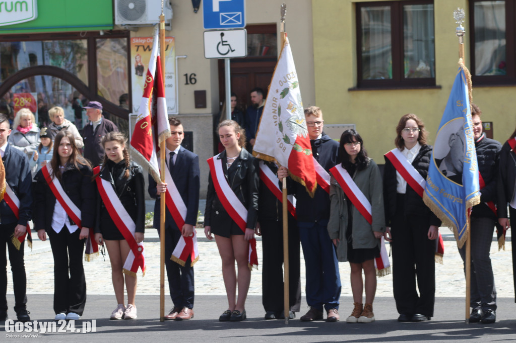 Obchody Konstytucji 3-go Maja na rynku w Krobi