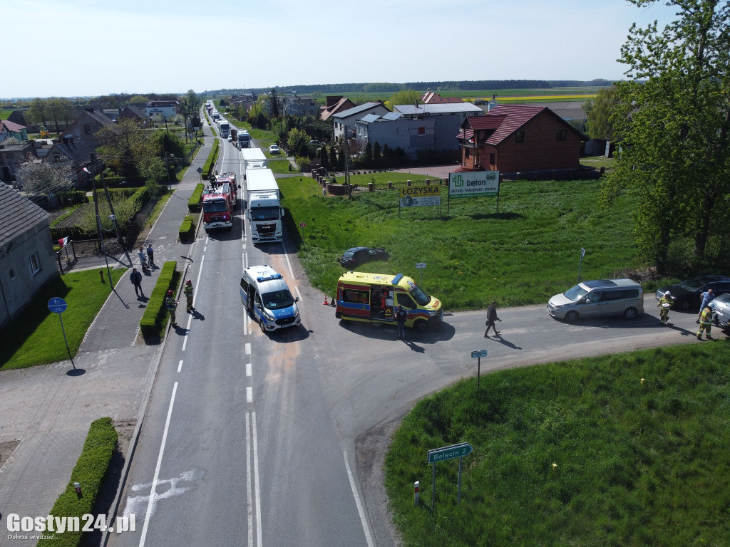 Wypadek na K12. Zderzyły się osobówki