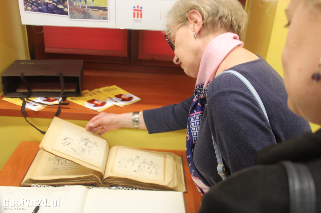 Wystawa prac Jana Kantego Dąbrowskiego w gostyńskim muzeum