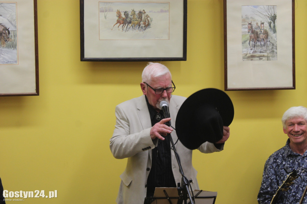 Wystawa prac Jana Kantego Dąbrowskiego w gostyńskim muzeum