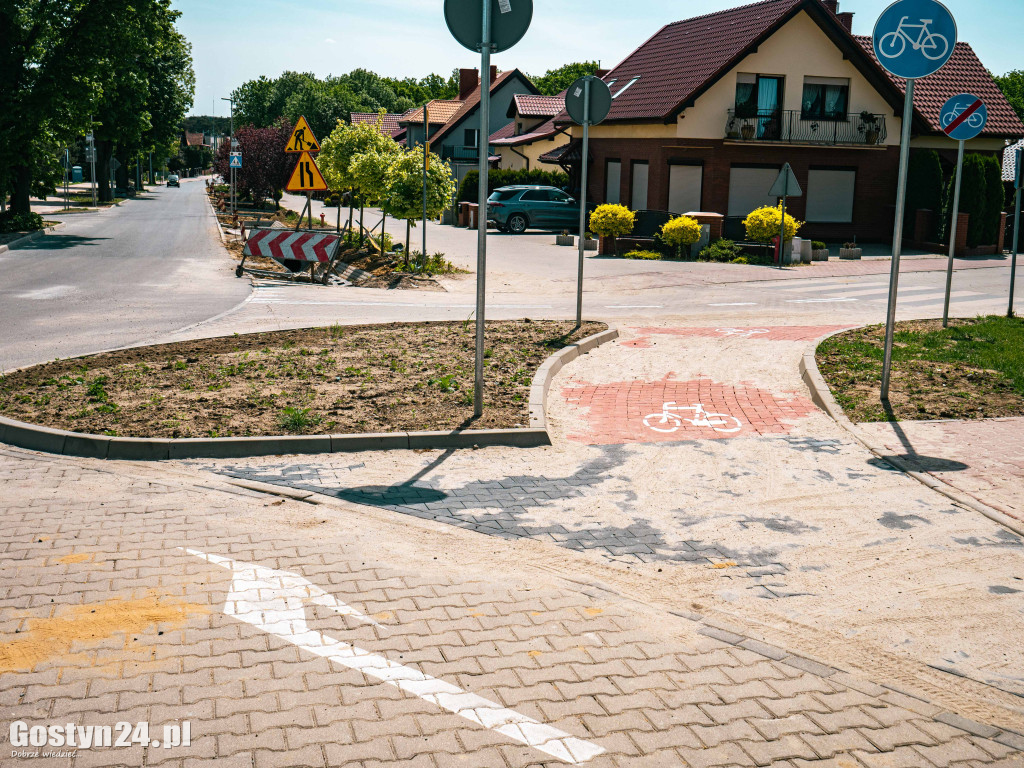 Wyremontowana i otwarta ul. Drzęczewska i droga do Drzęczewa II