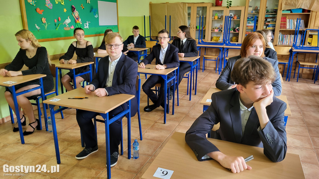 Rozpoczęły się egzaminy ósmoklasistów