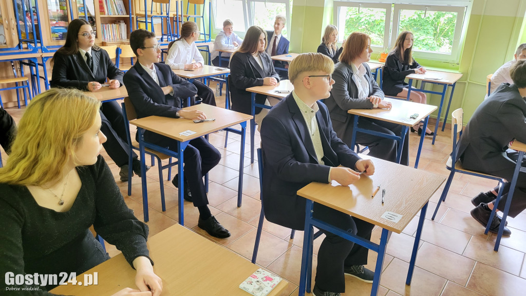 Rozpoczęły się egzaminy ósmoklasistów