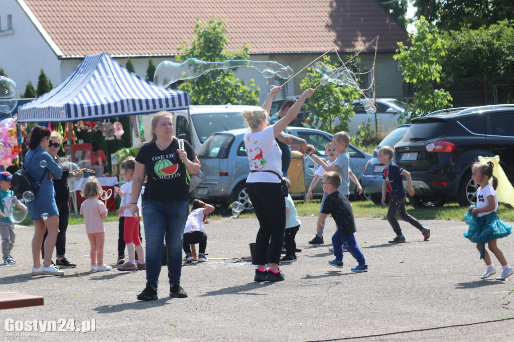 Piknik Rodziny w stanicy w Goli