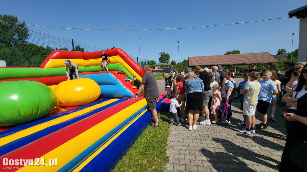 Piknik Rodziny w stanicy w Goli